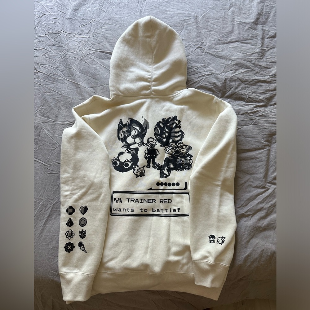 Pokémon sweater never worn